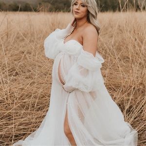 Off the shoulder pearl tulle maternity dress white